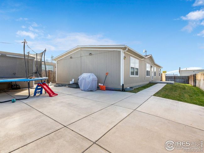 216 Osage Dr, House other with 4 bedrooms, 2 bathrooms and null parking in Log Lane Village CO | Image 15