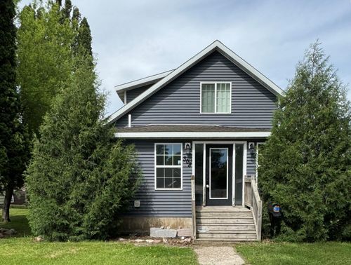 308 S 11th Street, Olivia, MN, 56277 | Card Image