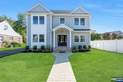 204 Woodland Rd, New Milford, NJ, 07646-2308 | Card Image