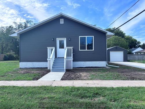 313 Jefferson Ave, Hastings, NE, 68901-4854 | Card Image