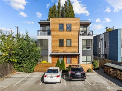 E - 531 S Sullivan Street, Townhouse with 3 bedrooms, 1 bathrooms and null parking in Seattle WA | Image 1