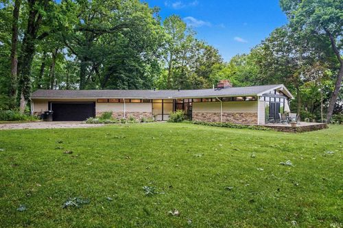 1910 Ribourde Dr, South Bend, IN, 46628-3512 | Card Image