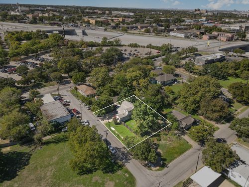 819 Viola St, Dallas, TX, 75203-3150 | Card Image