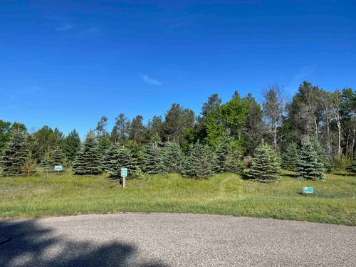 N8195 Baileys Blvd, New Lisbon, WI, 53950-9587 | Card Image