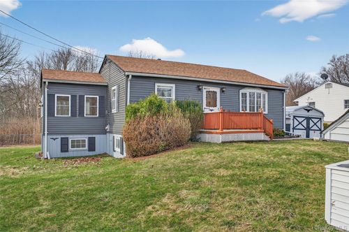 967 State Route 17k, Montgomery, NY, 12549-2252 | Card Image