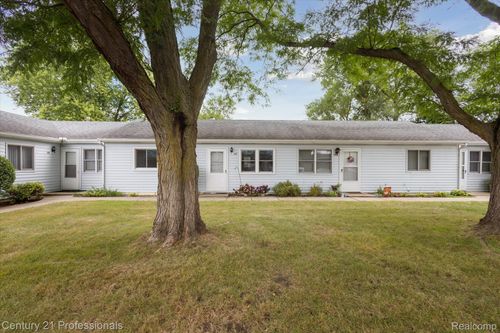 142 Irwin St, Brooklyn, MI, 49230-9271 | Card Image