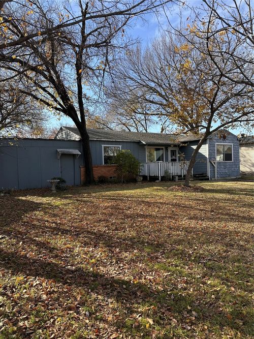 426 Goodyear St, Irving, TX, 75062-5712 | Card Image