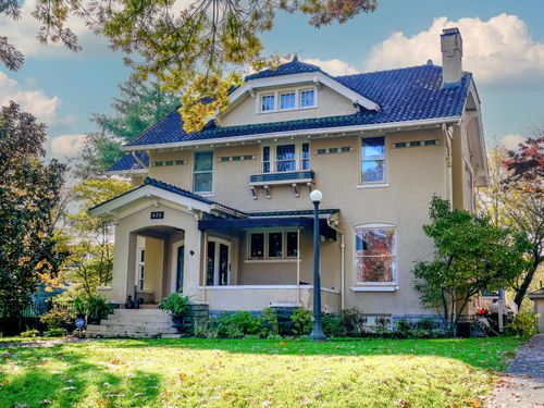 435 Wallace Ave, Covington, KY, 41014-1555 | Card Image