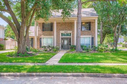 7519 Sunlight Ln, Houston, TX, 77095-4038 | Card Image