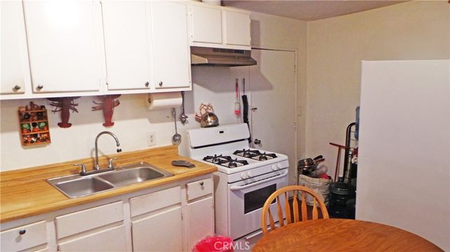 13912 Daventry St, House other with 5 bedrooms, 3 bathrooms and 2 parking in Pacoima CA | Image 5