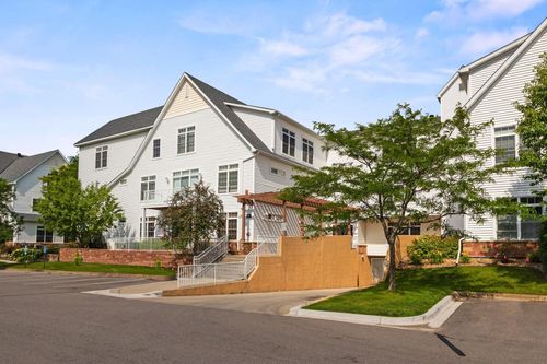 apt-256-2150 Old School Rd, Mound, MN, 55364-1665 | Card Image