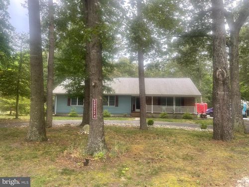 22774 Cedar Ln, Georgetown, DE, 19947-6319 | Card Image