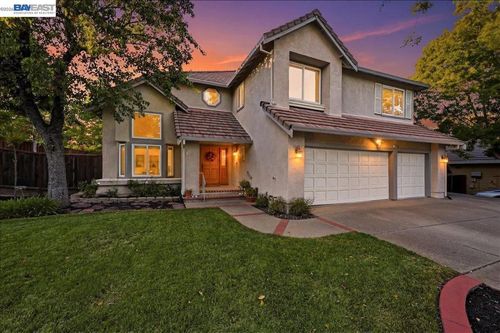 3766 Valley View Way, Livermore, CA, 94551-7522 | Card Image