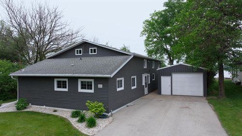 2610 Longtail Beach Lane, SUAMICO, WI, 54173 | Card Image