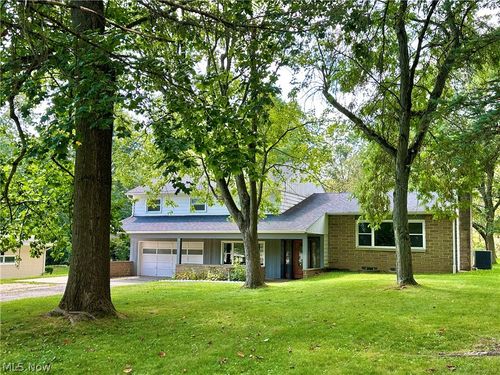 797 Atwood Dr, Tallmadge, OH, 44278-1157 | Card Image
