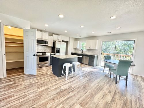 b-507 Braithwaite St, Bentonville, AR, 72712-4642 | Card Image