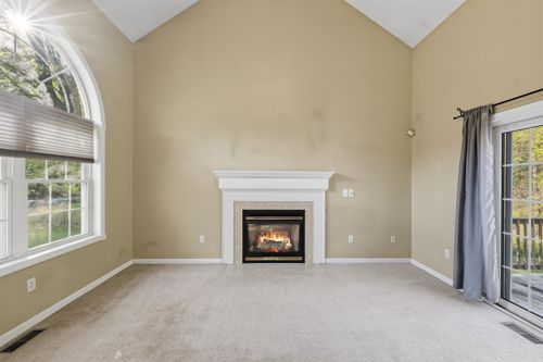 1-210 Kent Farm Rd, Hampstead, NH, 03841-2141 | Card Image