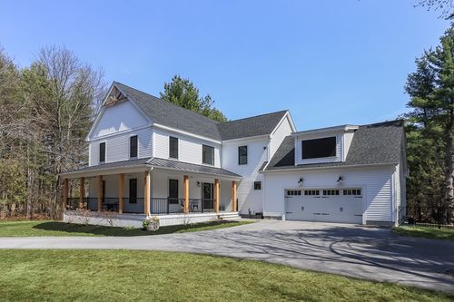 5 Mill St, Dunstable, MA, 01827-1115 | Card Image