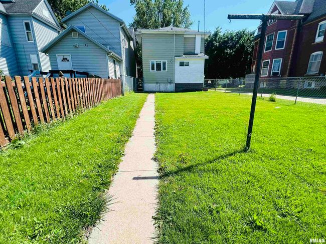 636 5 Th Ave S, House other with 3 bedrooms, 2 bathrooms and null parking in Clinton IA | Image 31