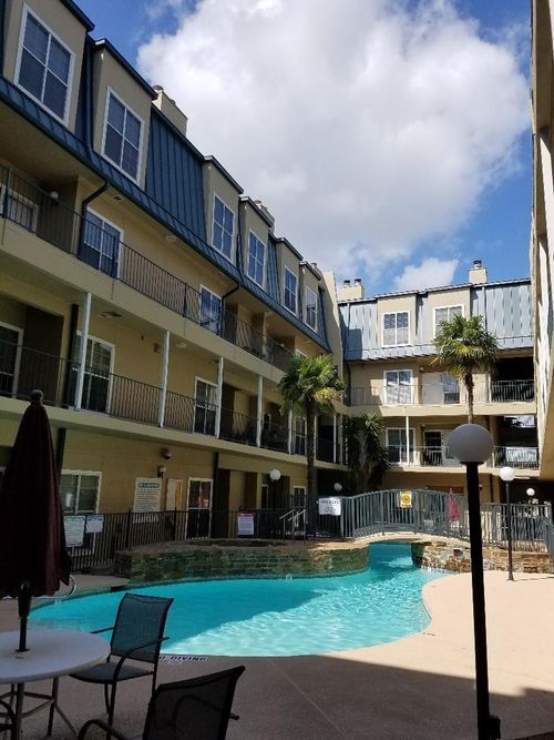 apt-116-921 Marine Dr, Galveston, TX, 77550-3263 | Card Image