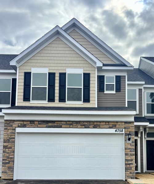 4758 Airlake Curv, Woodbury, MN, 55129-7603 | Card Image