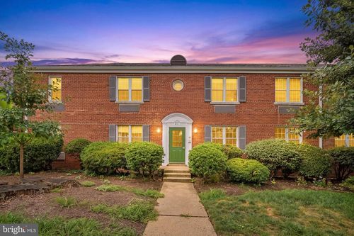 b-211 E Glebe Rd, ALEXANDRIA, VA, 22305-3018 | Card Image