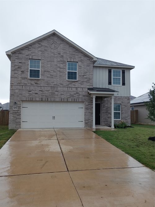 14024 Prairie Schooner Pass, Elgin, TX, 78621-2370 | Card Image