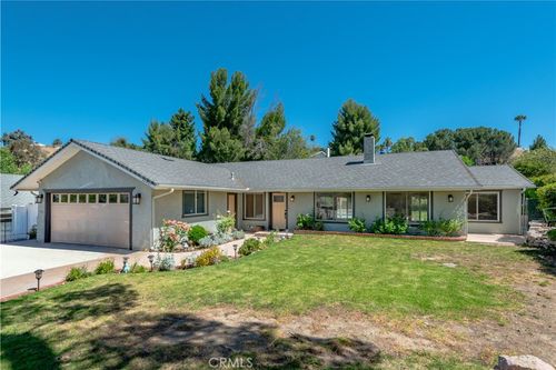 22401 Barbacoa Dr, Saugus, CA, 91350-2231 | Card Image