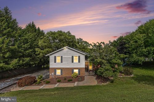 2911 Southwestern Ave, MANCHESTER, MD, 21102-1928 | Card Image