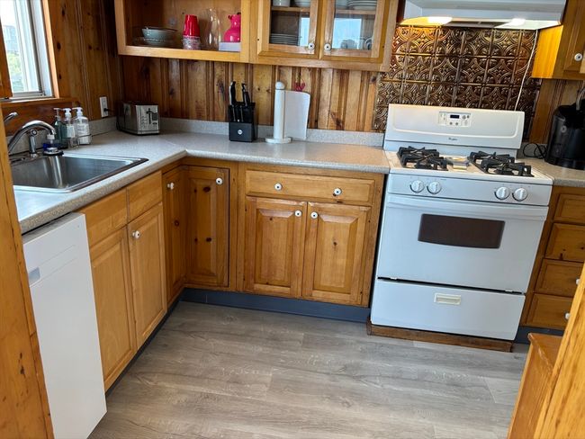 1 - 1 East St, House other with 5 bedrooms, 2 bathrooms and 5 parking in Marshfield MA | Image 14