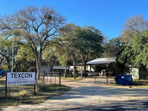 30685 Rice Rd, Bulverde, TX, 78163-1905 | Card Image