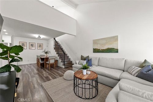 d-12640 Briarglen Loop, Stanton, CA, 90680-4122 | Card Image