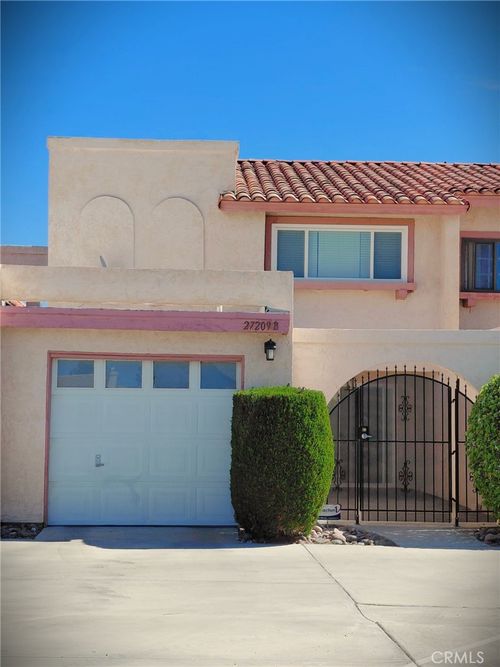 b-27209 Outrigger Ln, Helendale, CA, 92342-7631 | Card Image