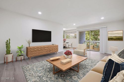 199-4716 Park Granada, Calabasas, CA, 91302 | Card Image