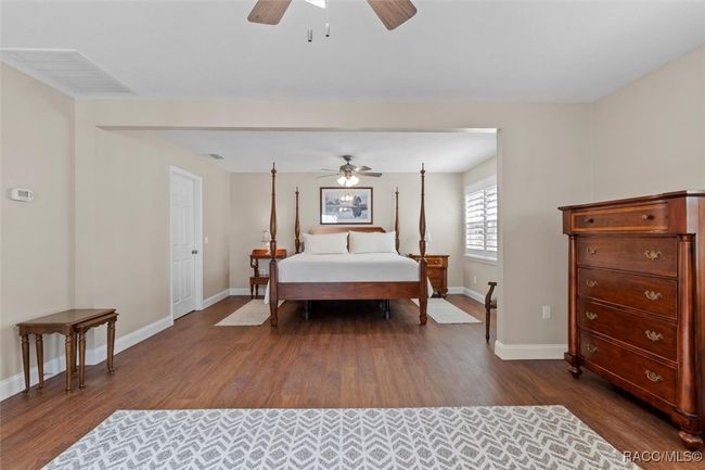 2 Primary Bedroom | Image 27