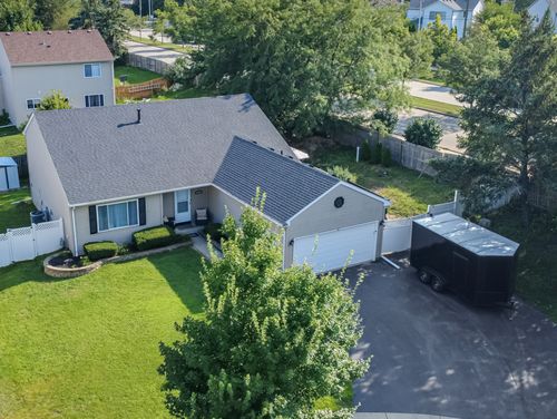 4756 Flanders Ct, Plainfield, IL, 60586-8303 | Card Image