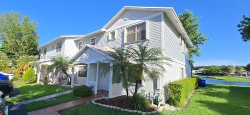 10548-10548 Nw 6th St, Pembroke Pines, FL, 33026-5969 | Card Image