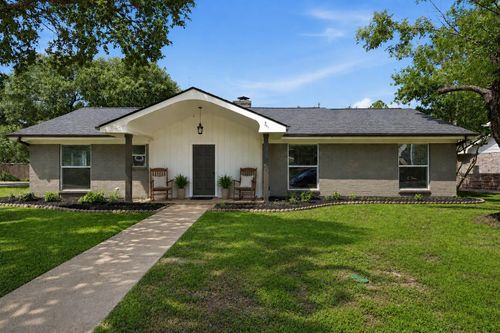 3618 Sunnybrook Ln, Bryan, TX, 77802-3921 | Card Image