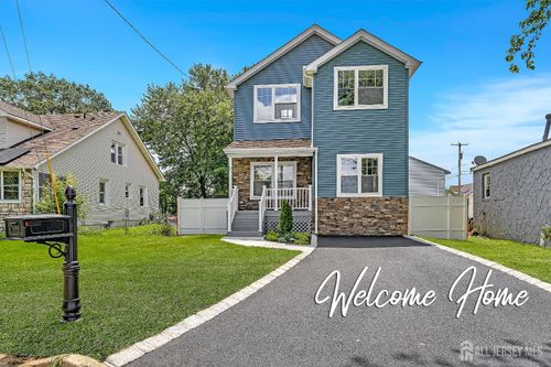 65 Bayview St, Cliffwood, NJ, 07721-1055 | Card Image