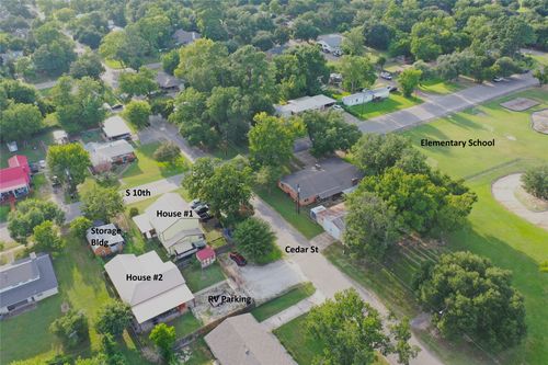 120 N 10th Ave, Teague, TX, 75860-1706 | Card Image