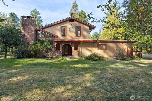 8925 Libby Rd Ne, Olympia, WA, 98506-9637 | Card Image