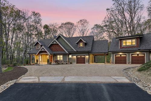 826 New Settlers Way, Glenville, NC, 28736 | Card Image