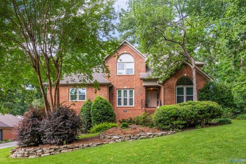 223 Brett Dr, Madison, AL, 35758-1380 | Card Image