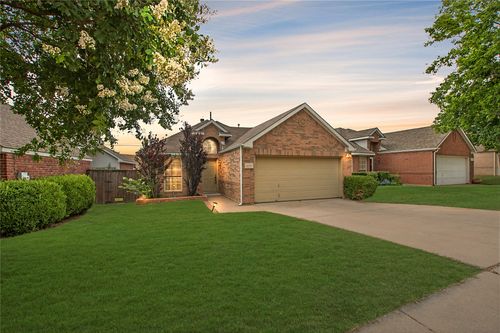 4111 Midrose Trl, Dallas, TX, 75287-2791 | Card Image
