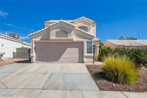 8216 Carmen Blvd, Las Vegas, NV, 89128-2016 | Card Image