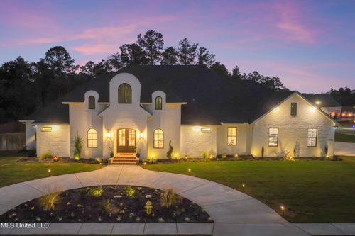 11006 Georgian Way, Gulfport, MS, 39503-5285 | Card Image