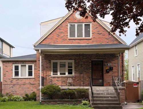 1832 Ashland Avenue, Evanston, IL, 60201 | Card Image