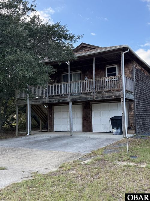 208 W Aycock Street, Kill Devil Hills, NC, 27948 | Card Image