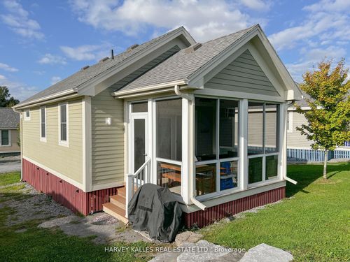 24 Butternut Lane, Prince Edward, ON, K0K1P0 | Card Image