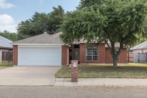 2109 E 28th St, Mission, TX, 78574-1907 | Card Image